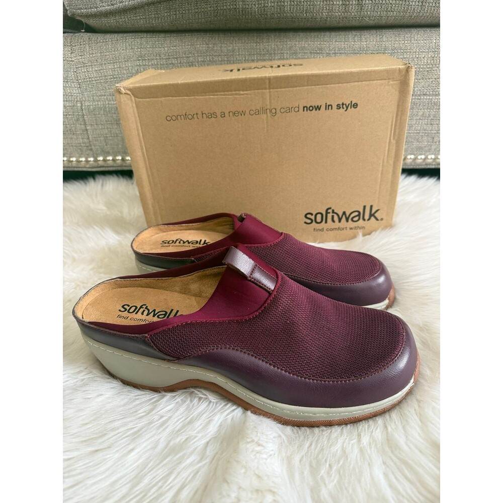 Softwalk clogs